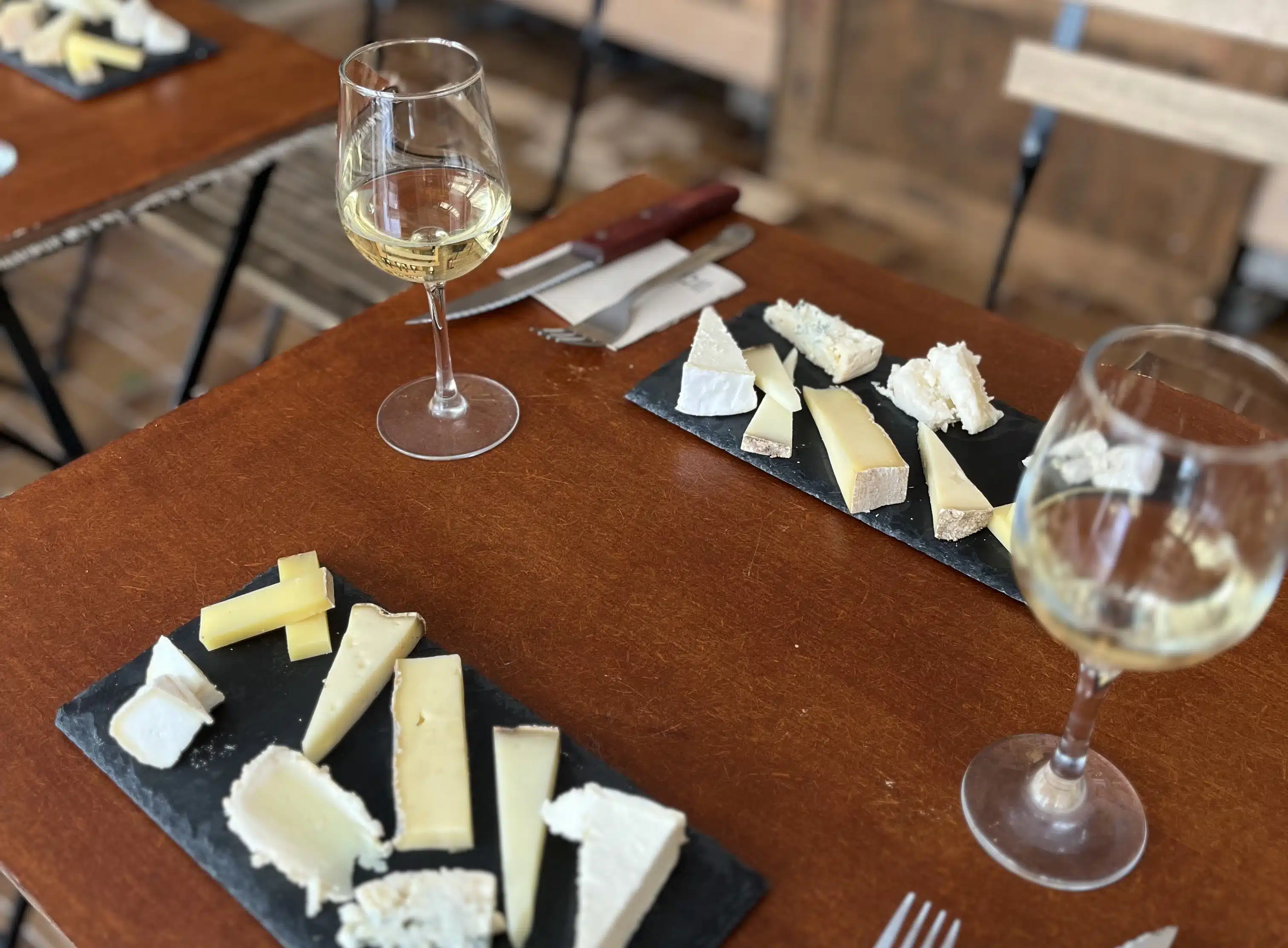 table for the best cheese and wint tasting in paris